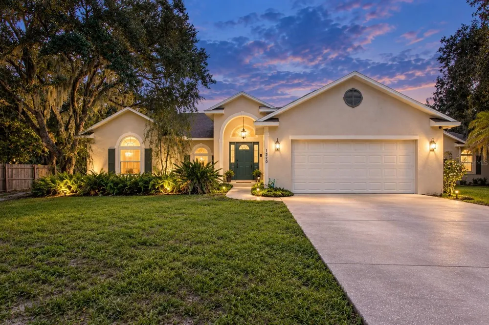 1220 BUTCH CASSIDY TRAIL Wimauma, FL 33598