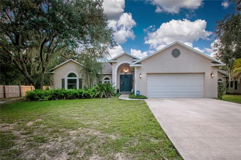 1220 BUTCH CASSIDY TRAIL Wimauma, FL 33598