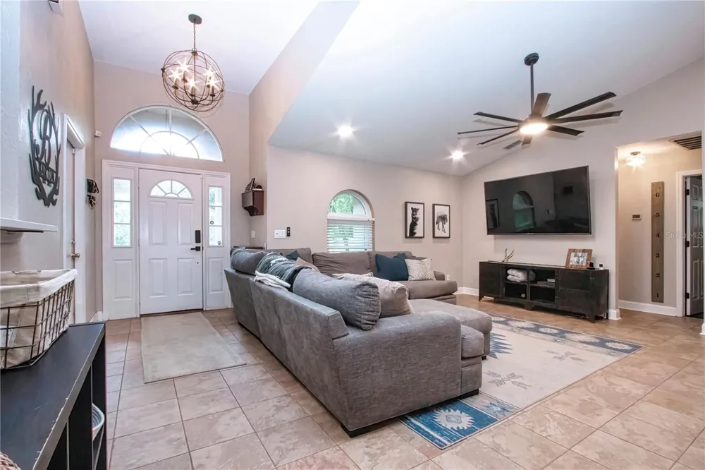 1220 BUTCH CASSIDY TRAIL Wimauma, FL 33598