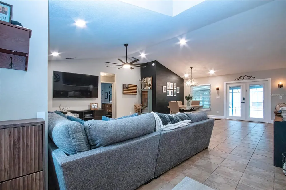 1220 BUTCH CASSIDY TRAIL Wimauma, FL 33598