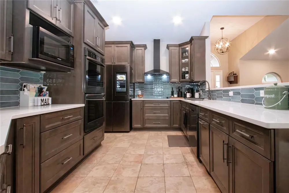 1220 BUTCH CASSIDY TRAIL Wimauma, FL 33598