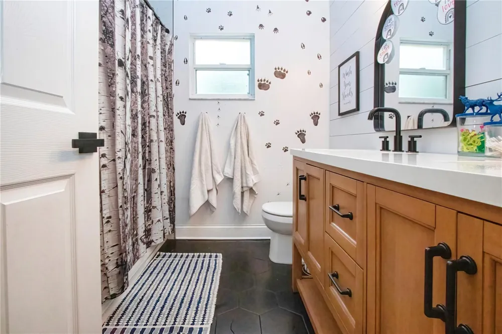 1220 BUTCH CASSIDY TRAIL Wimauma, FL 33598