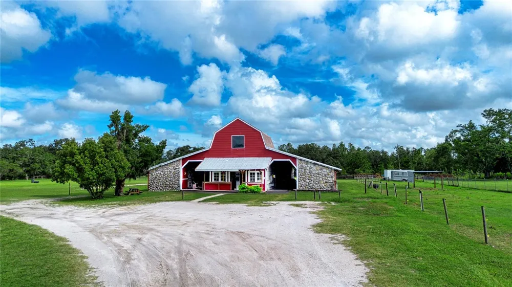 1220 BUTCH CASSIDY TRAIL Wimauma, FL 33598