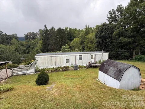 6 Short Dix Creek Road