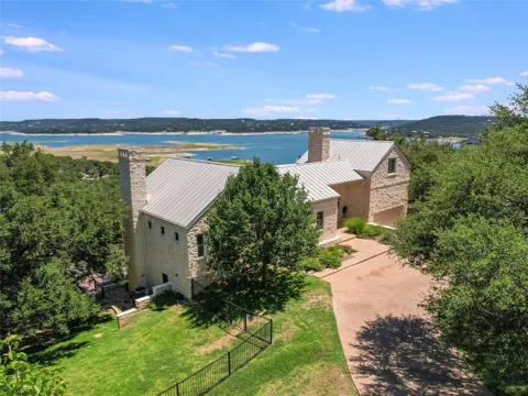 5111 McIntyre Circle