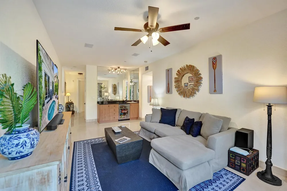 1780 Bay Drive Pompano Beach, FL 33062