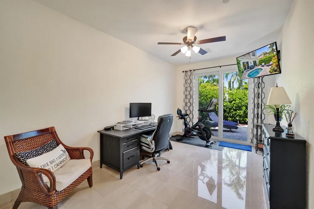 1780 Bay Drive Pompano Beach, FL 33062