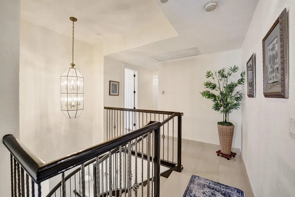 1780 Bay Drive Pompano Beach, FL 33062