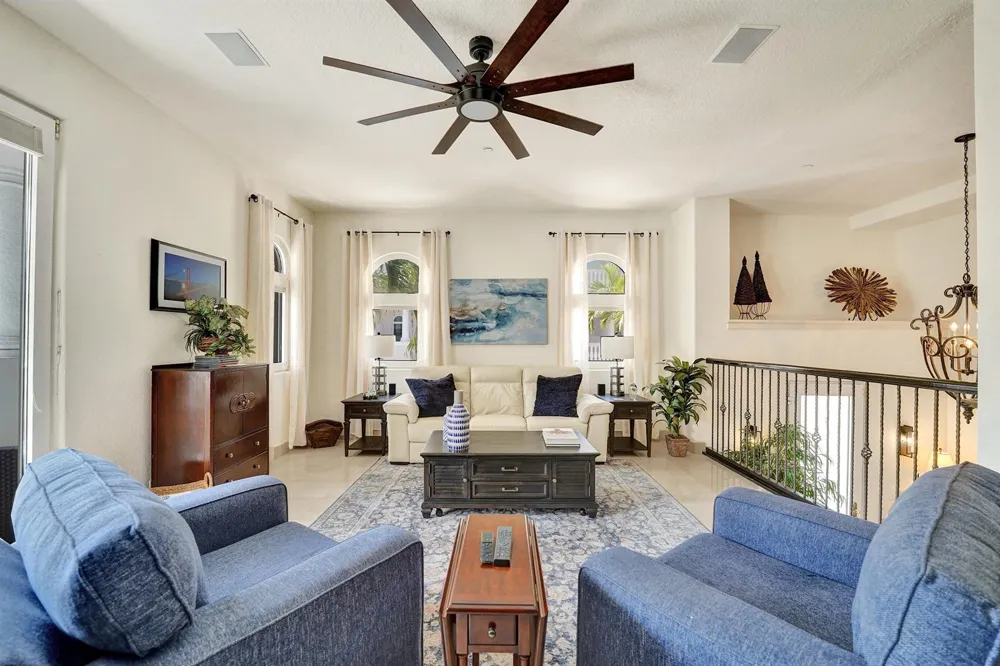 1780 Bay Drive Pompano Beach, FL 33062