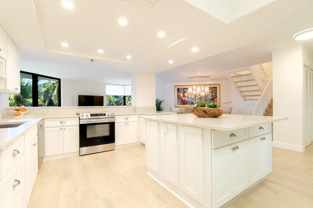 2565 S Ocean Boulevard #205n Highland Beach, FL 33487