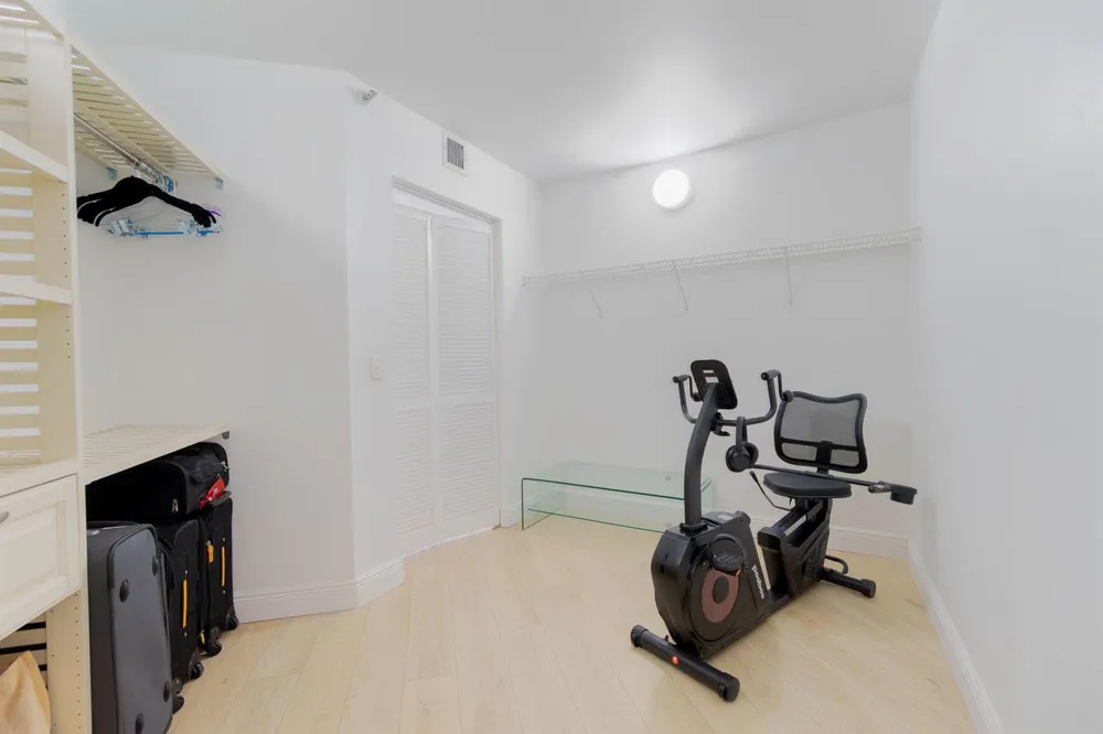 2565 S Ocean Boulevard #205n Highland Beach, FL 33487