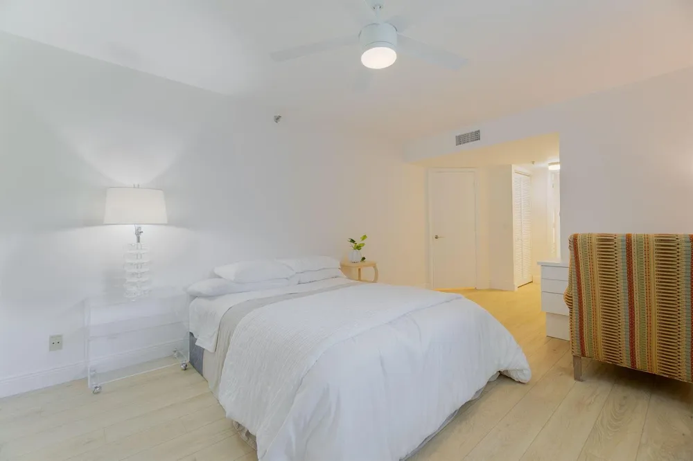 2565 S Ocean Boulevard #205n Highland Beach, FL 33487