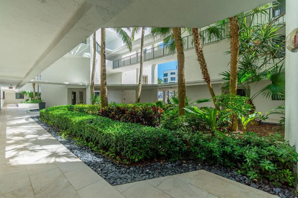 2565 S Ocean Boulevard #205n Highland Beach, FL 33487