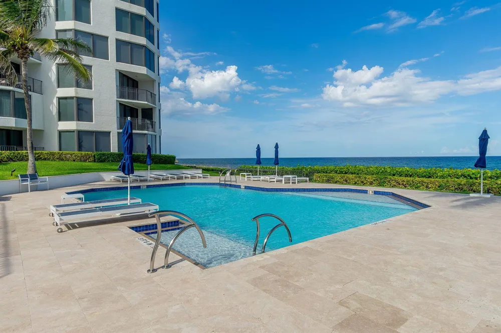 2565 S Ocean Boulevard #205n Highland Beach, FL 33487