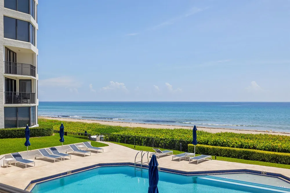 2565 S Ocean Boulevard #205n Highland Beach, FL 33487