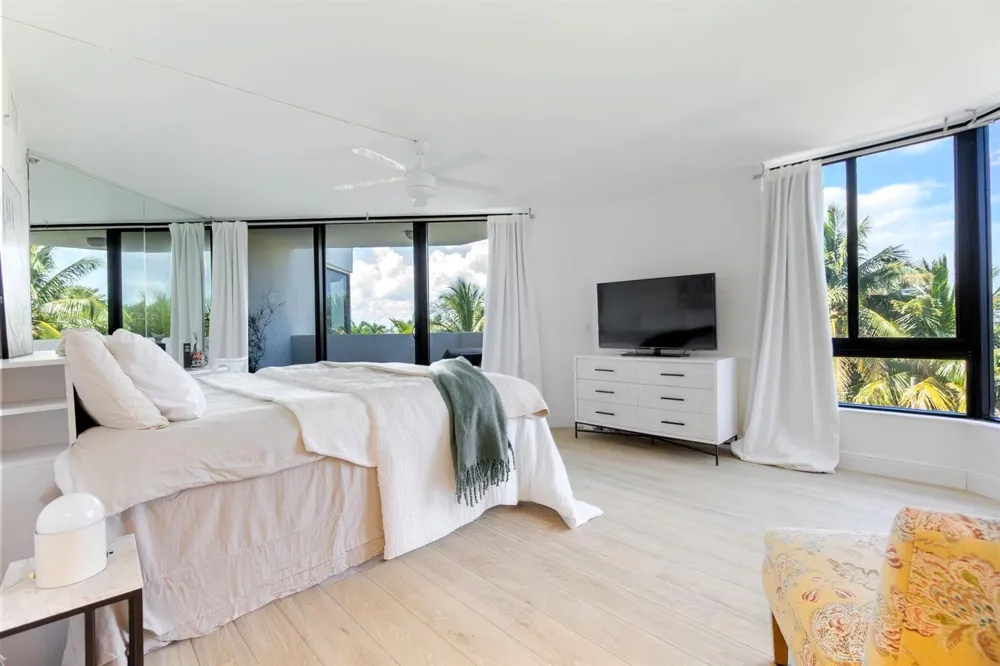 2565 S Ocean Boulevard #205n Highland Beach, FL 33487