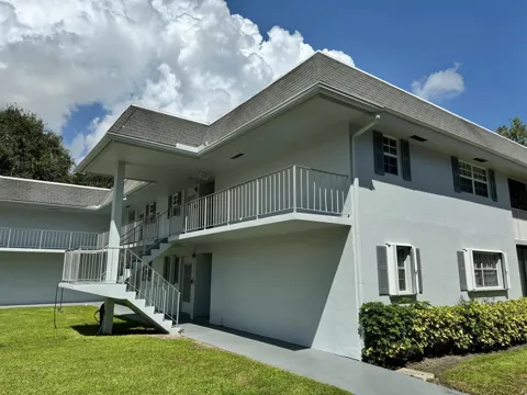10193 MILITARY TRAIL #208