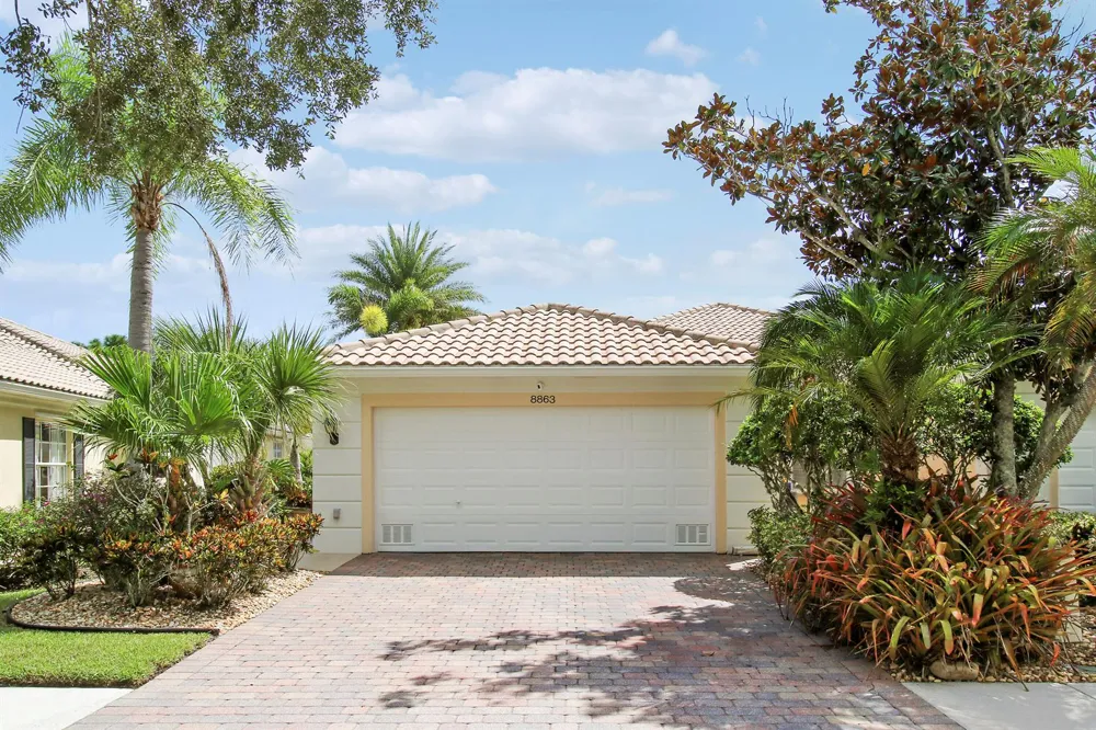 8863 SE Retreat Drive Hobe Sound, FL 33455
