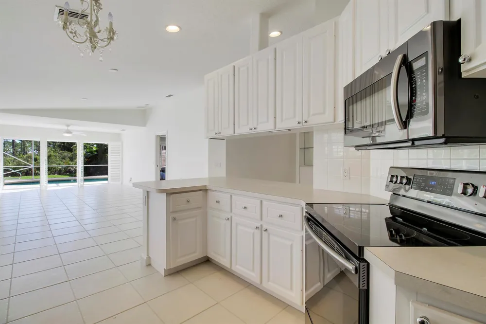 8863 SE Retreat Drive Hobe Sound, FL 33455