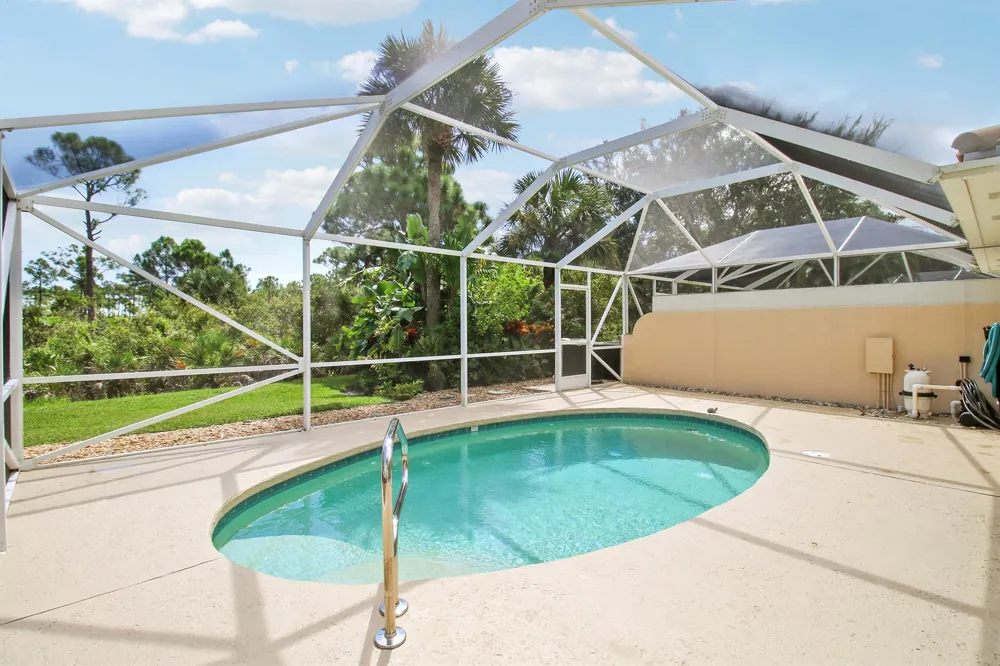 8863 SE Retreat Drive Hobe Sound, FL 33455