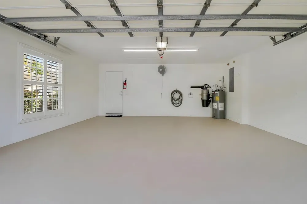 8863 SE Retreat Drive Hobe Sound, FL 33455