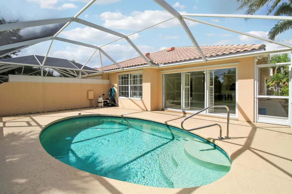 8863 SE Retreat Drive Hobe Sound, FL 33455