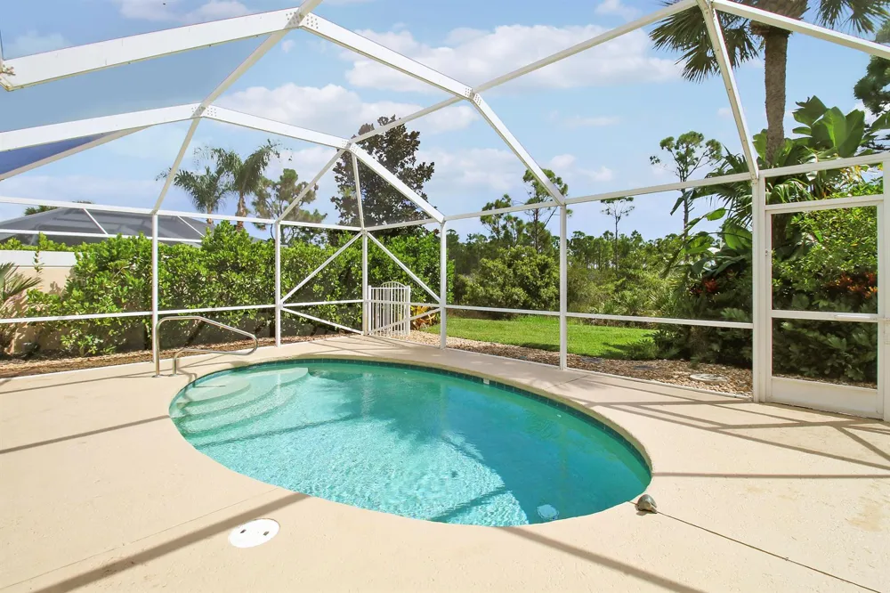 8863 SE Retreat Drive Hobe Sound, FL 33455