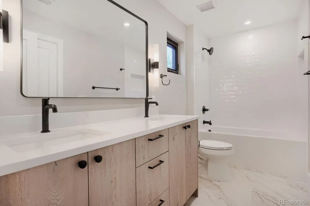 3309 W 20th Avenue Denver, CO 80211
