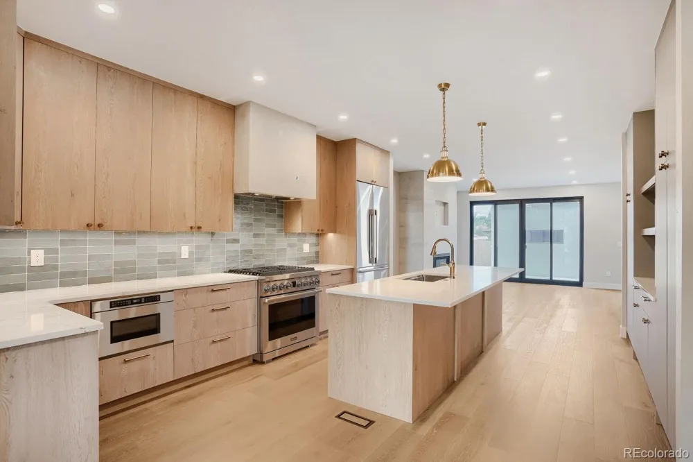 3309 W 20th Avenue Denver, CO 80211