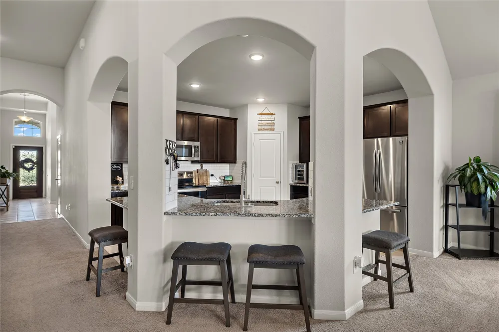 521 Hendelson Lane Hutto, TX 78634