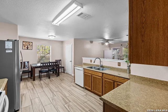 3526 Carruthers Oak San Antonio, TX 78261