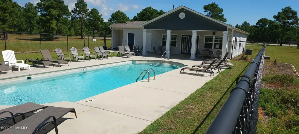 227 Queens Haven Road Hubert, NC 28539