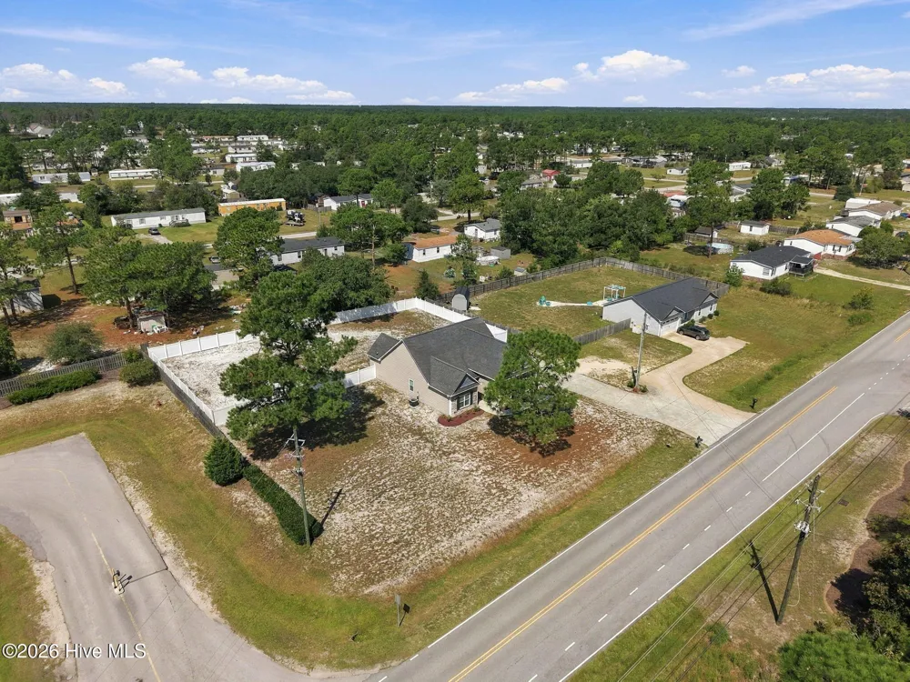 227 Queens Haven Road Hubert, NC 28539