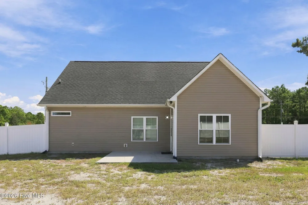 227 Queens Haven Road Hubert, NC 28539