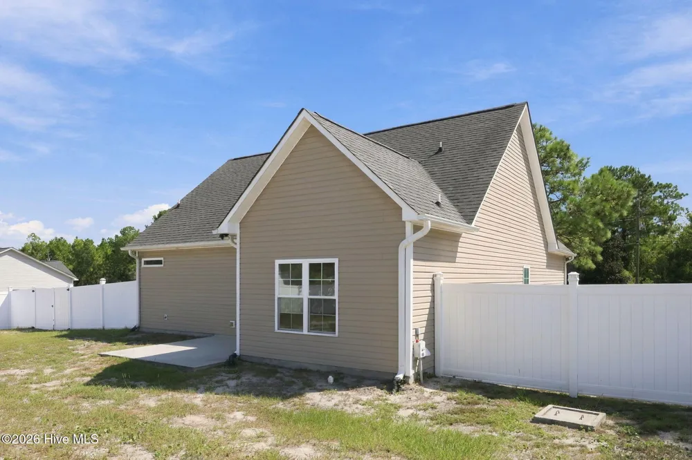 227 Queens Haven Road Hubert, NC 28539