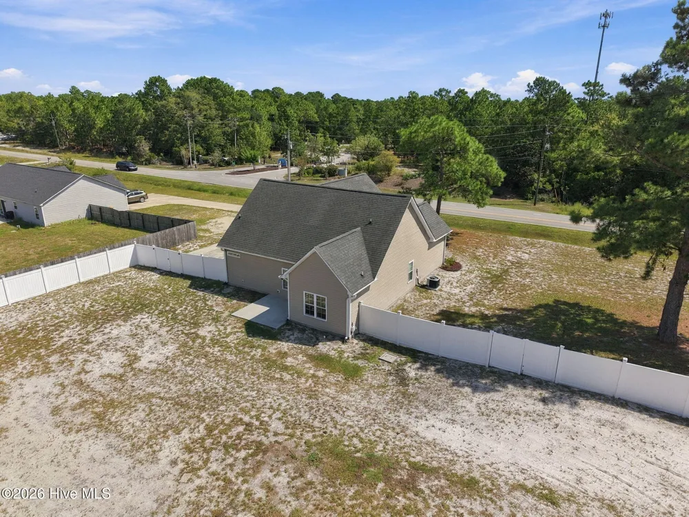 227 Queens Haven Road Hubert, NC 28539