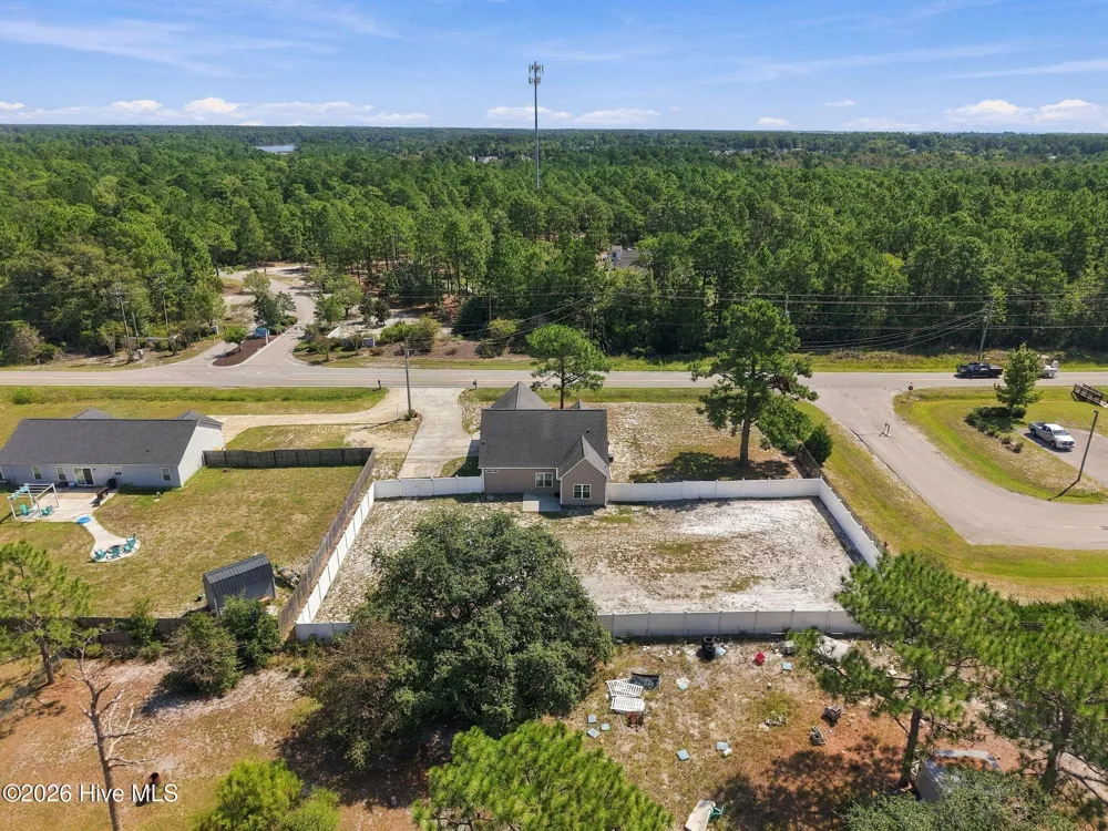 227 Queens Haven Road Hubert, NC 28539