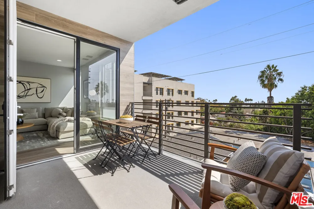 7428 Santa Monica Boulevard West Hollywood, CA 90046
