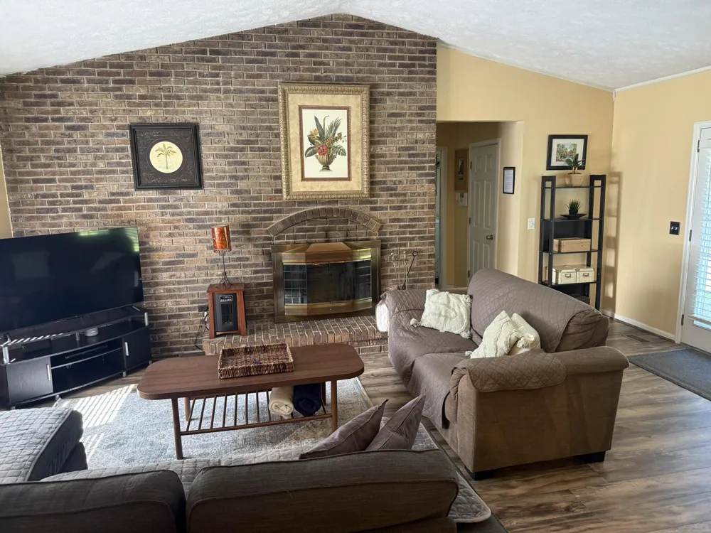 4700 Napier Road Canton Charter Township, MI 48187