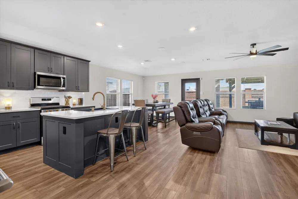 2128 Gill Star Drive Haslet, TX 76052