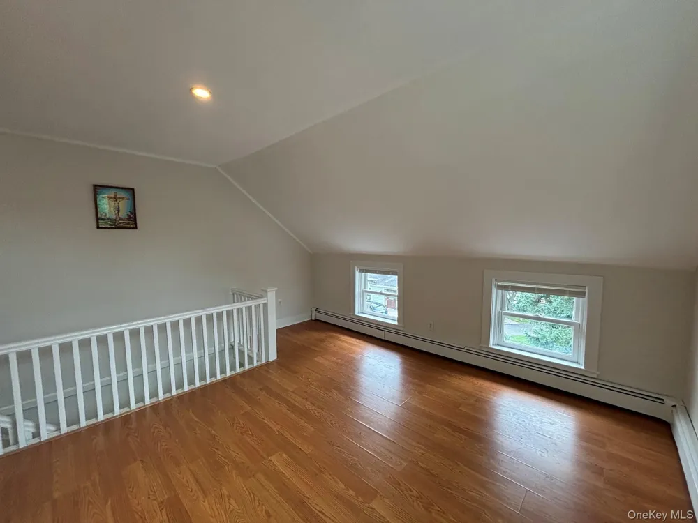 245 W. Glenville Road Greenwich, CT 06831