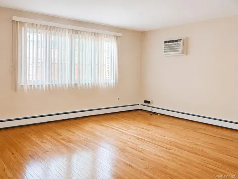 185 Bennett Avenue #Unit 1