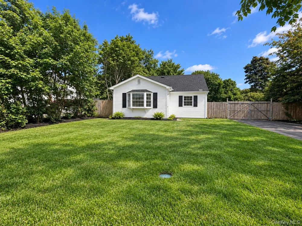 444 Avondale Drive Shirley, NY 11967