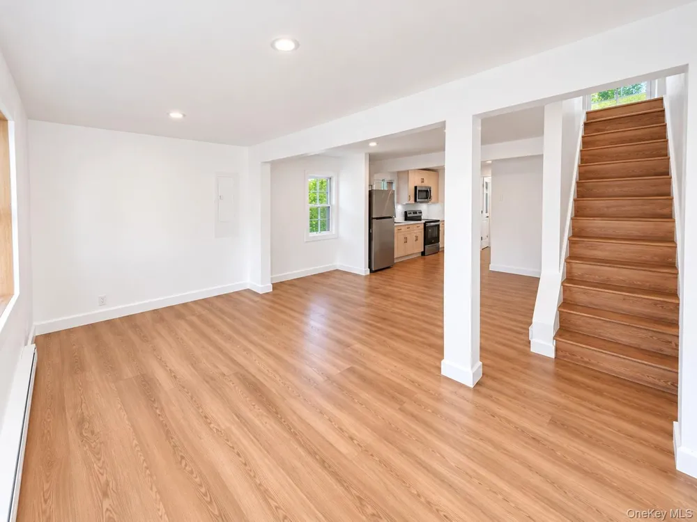 444 Avondale Drive Shirley, NY 11967