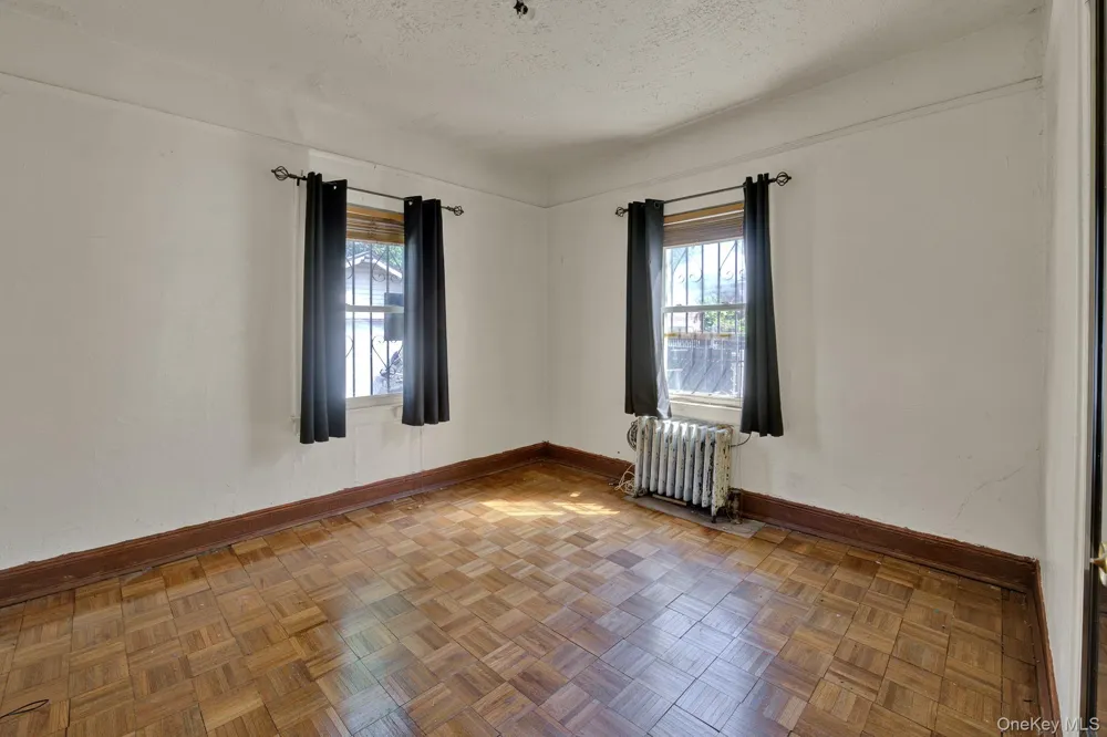 124-19 193rd Street Springfield Gardens, NY 11413