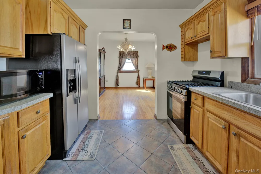 124-19 193rd Street Springfield Gardens, NY 11413