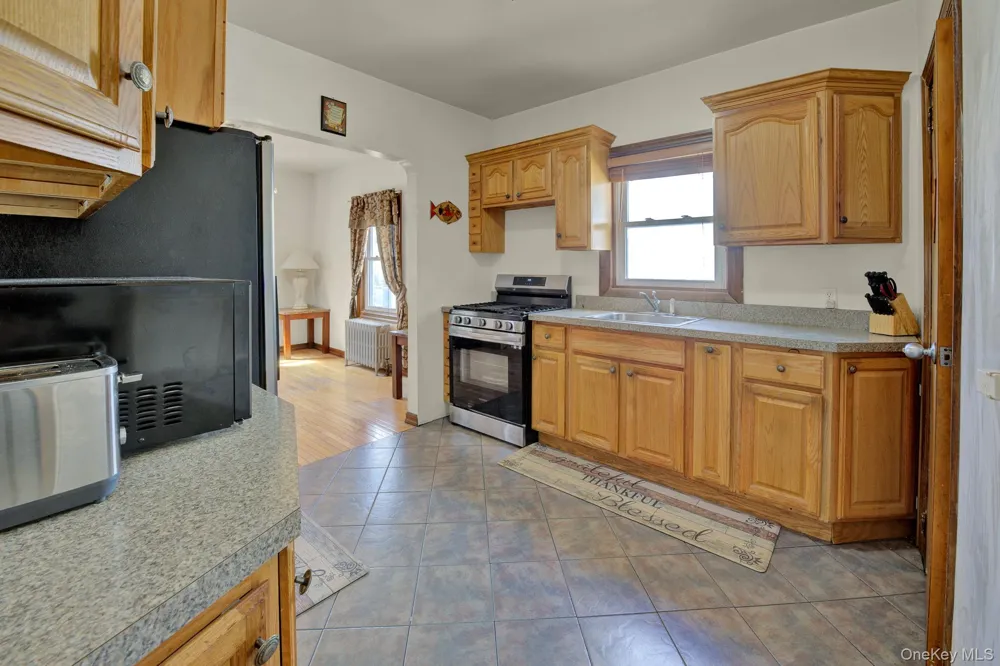 124-19 193rd Street Springfield Gardens, NY 11413