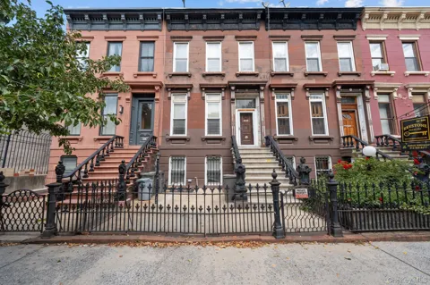 367 Quincy Street
