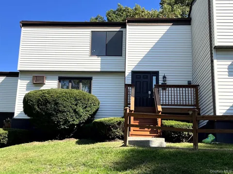 3 Hook Road #52