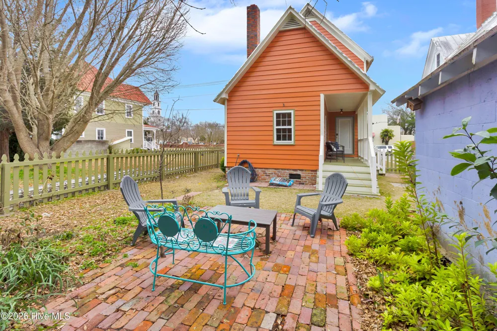 409 Hancock Street New Bern, NC 28560